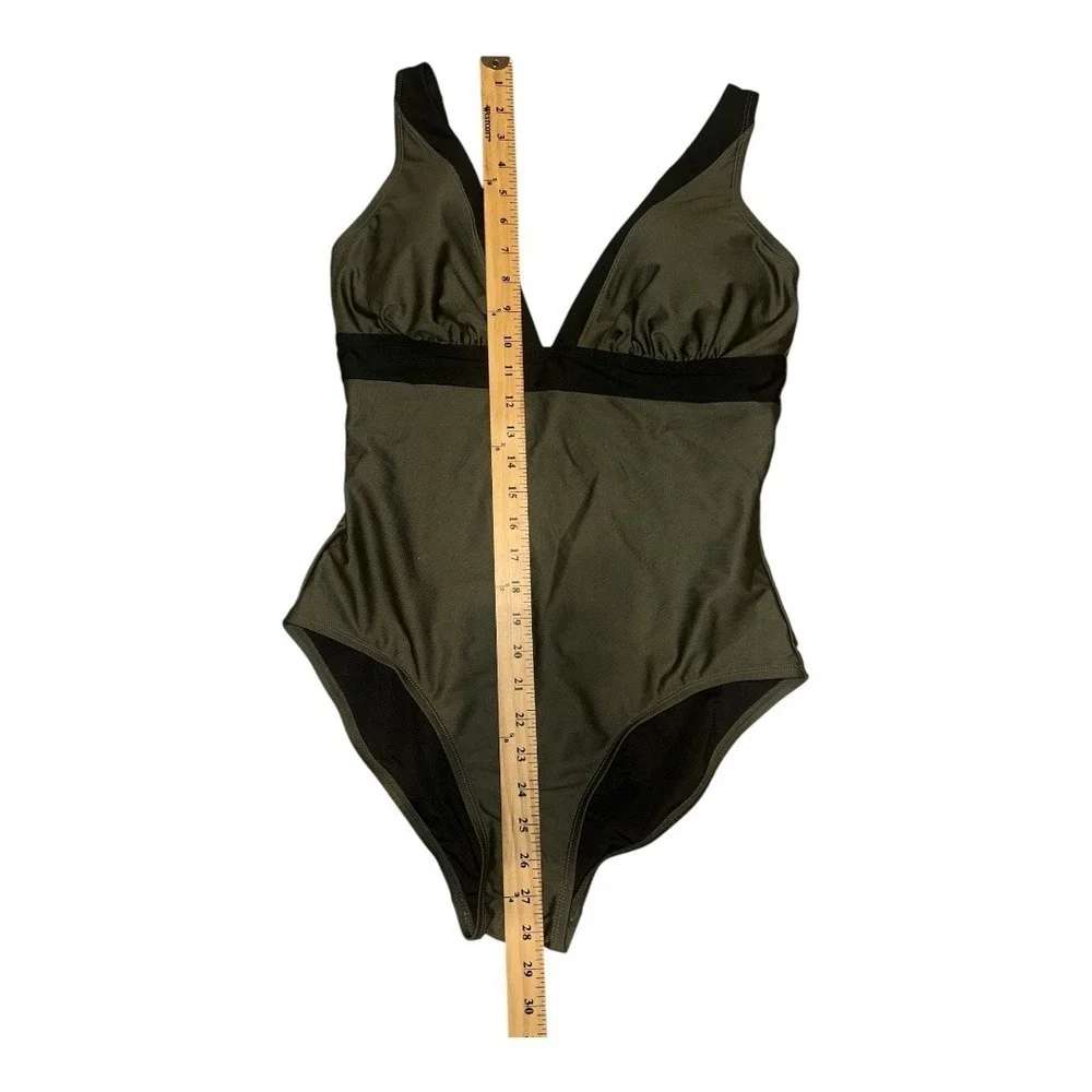 DKNY Green/Black V-Neck Contrast Trim One Piece Swimsuit, Size‎ 12 - Picture 6 of 7